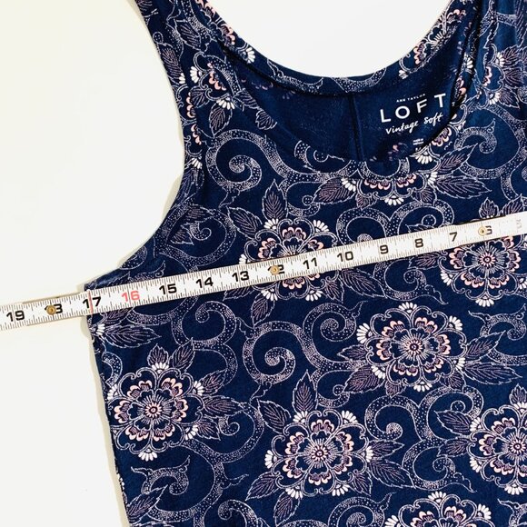 Ann Taylor Loft Vintage Soft Floral Tank Top Medium 100% Cotton Navy Blue Summer - Picture 8 of 10